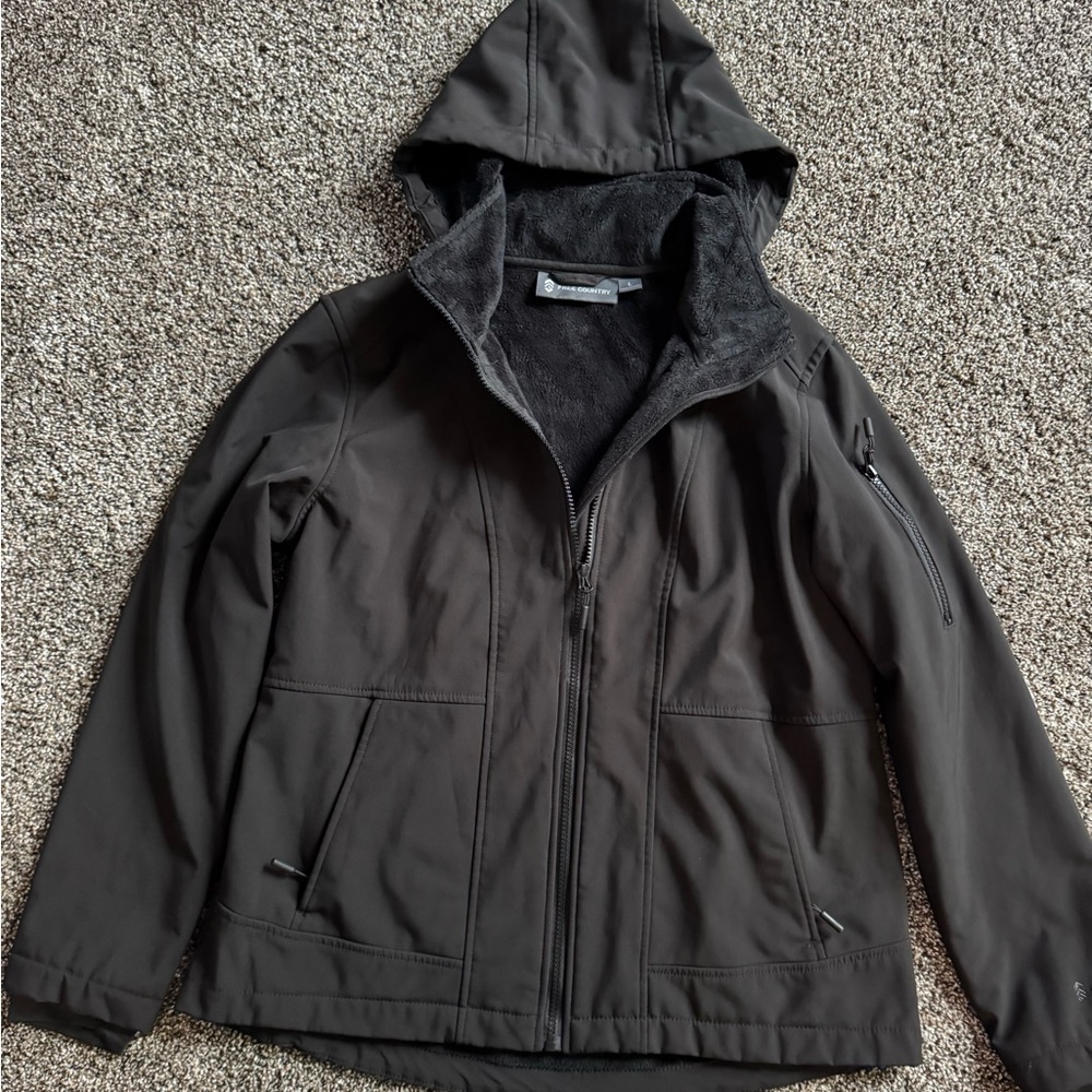 Free Country Women's
Softshell Jacket size L
